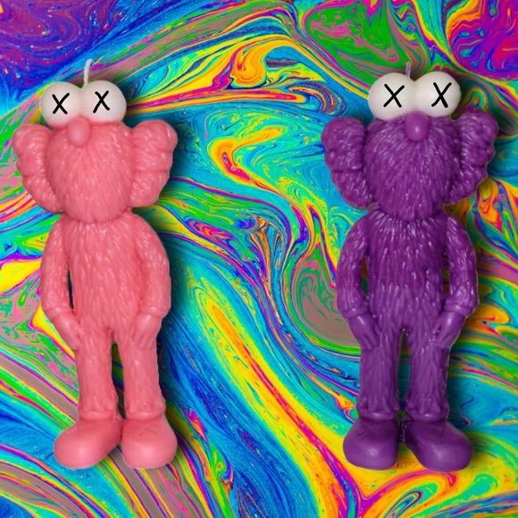 Designer Art Custom Hand Poured Kaws Candle BFF Gift Set - Picture 2 of 14